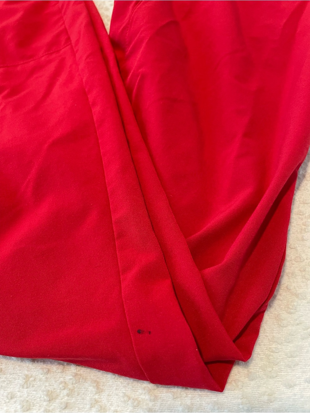Aritzia TNA Lightweight Red Jogger Pants - Picture 4 of 6